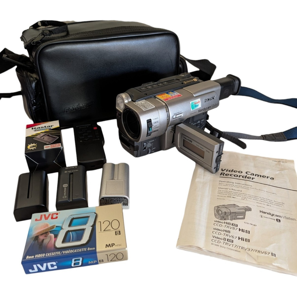 Sony Handycam CCD-TRV57 Vision Video8 Camcorder with Nightshot Tested and Works